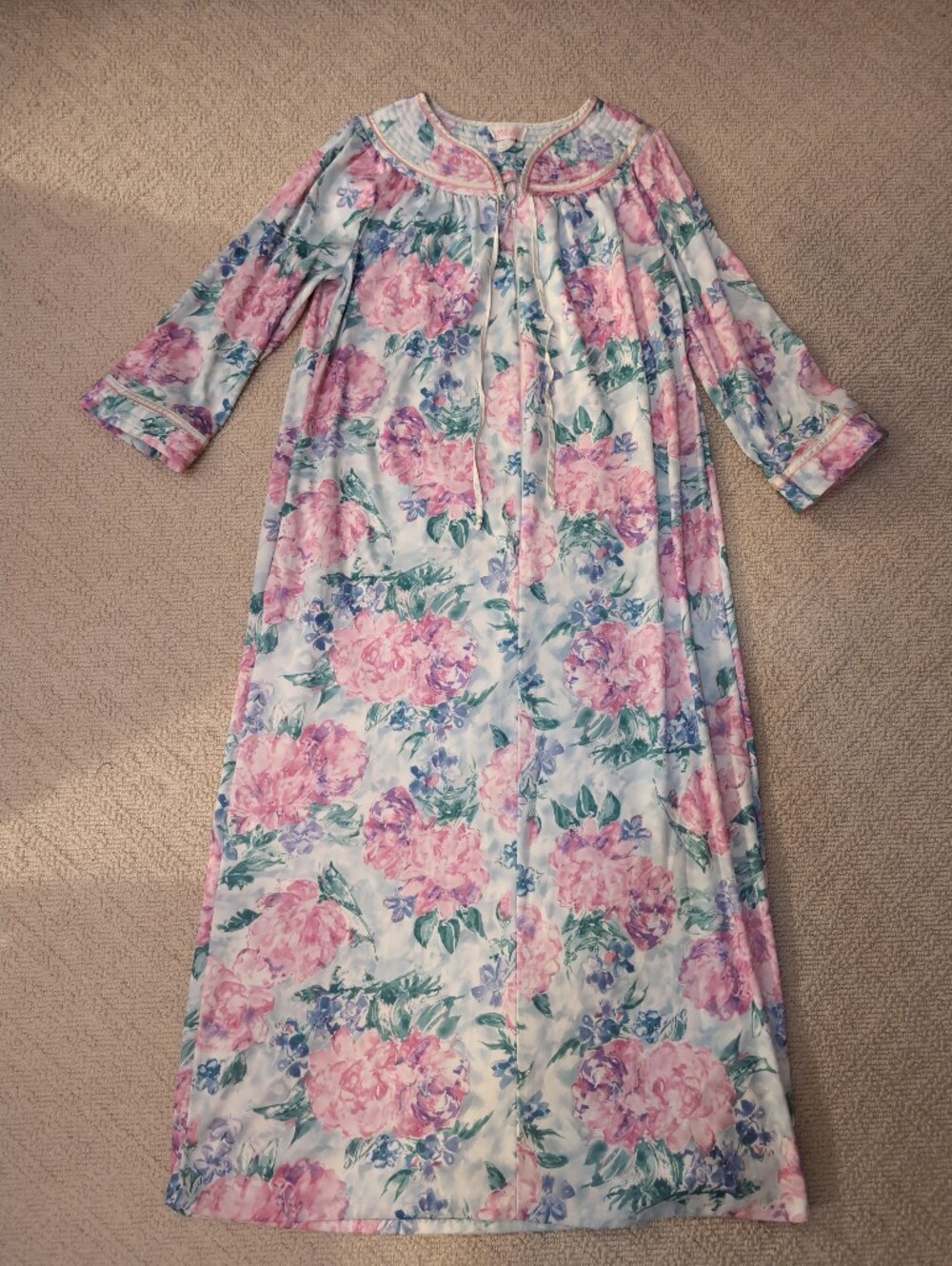 Vintage VTG Carriage Court Floral 1/2 Zip Nightgown Made In USA